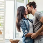 افزایش صمیمیت با بوسه