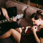 نقش موسیقی در روابط عاشقانه؛ چگونه سلیقه موسیقی شما در انتخاب شریک زندگی نقش دارد؟