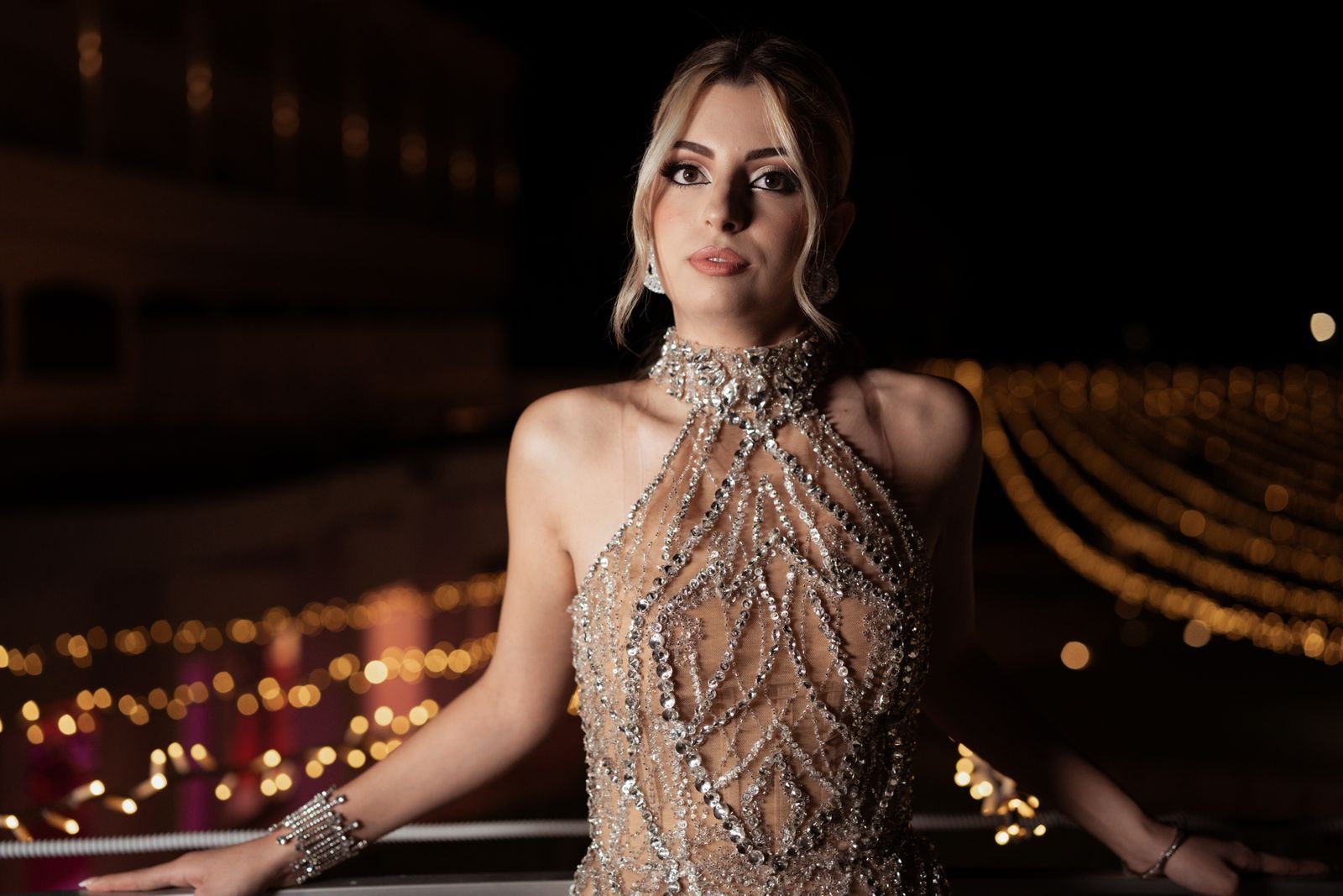 چرا زیان بیش از سود درد دارد؟ مغز مدیر و بیزاری از زیان
